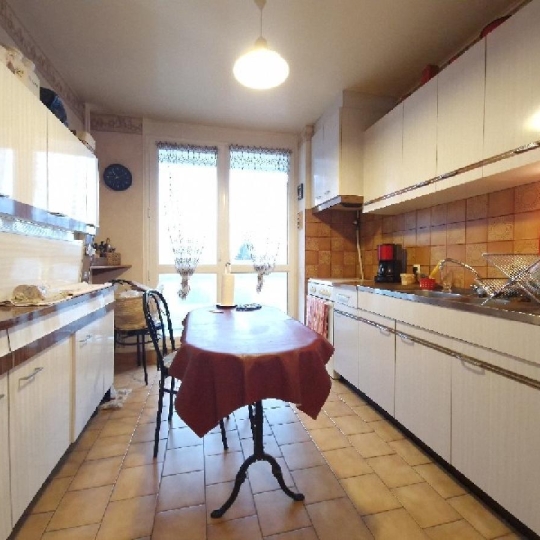  Annonces CHANTILLY : Appartement | NOGENT-SUR-OISE (60180) | 67 m2 | 99 000 € 